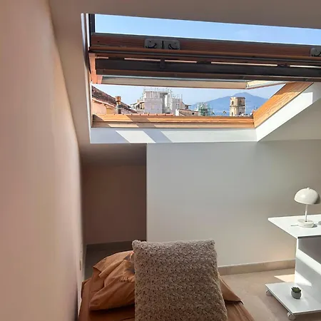 Apartment Hugo House